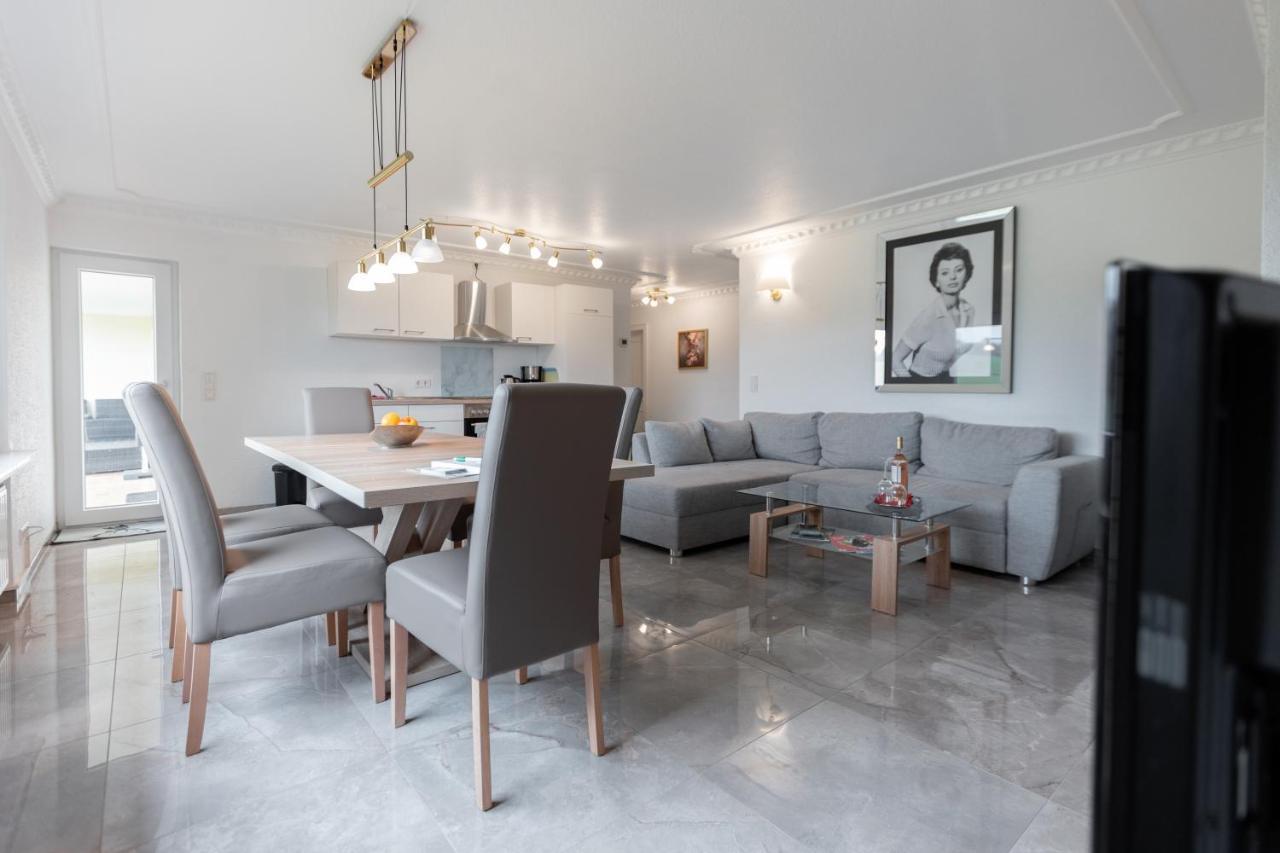 Ferienwohnung Haus Abrioux Zur Falkenlay Bad Bertrich Exterior foto
