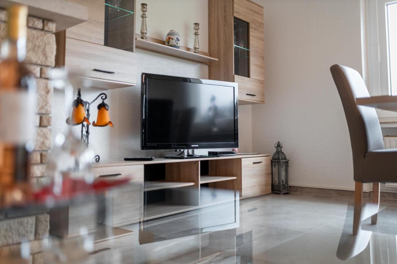 Ferienwohnung Haus Abrioux Zur Falkenlay Bad Bertrich Exterior foto